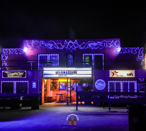 Heldmaschine-Support-Delva-im-Riders-Cafe-am-26-03-2026-1735
