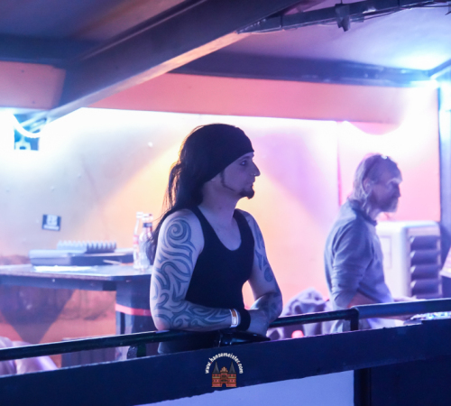 Heldmaschine-Support-Delva-im-Riders-Cafe-am-26-03-2026-219