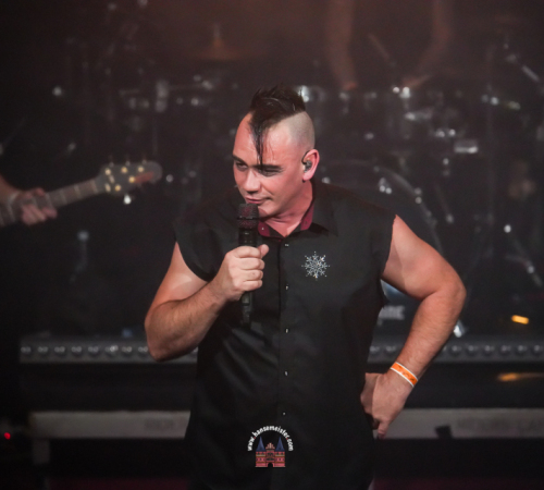 Heldmaschine-Support-Delva-im-Riders-Cafe-am-26-03-2026-695