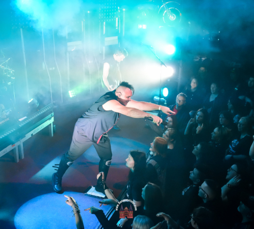 Heldmaschine-Support-Delva-im-Riders-Cafe-am-26-03-2026-883