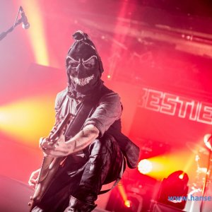 Heldmaschine_und_Haematom_2018_265_