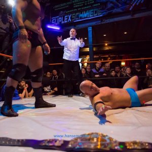IPW_1_deutsche_Werestling_Meisterschaft_Herren-1984
