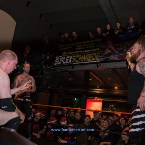 IPW_Christmas_Confused_2018-1009