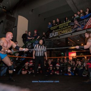 IPW_Christmas_Confused_2018-1063
