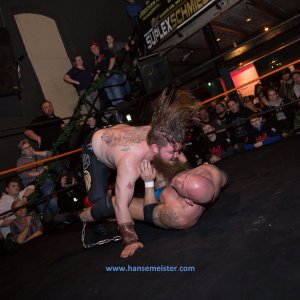 IPW_Christmas_Confused_2018-1122