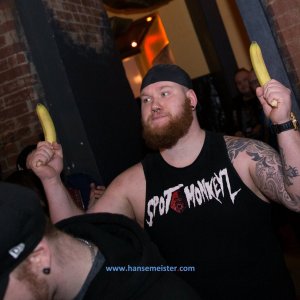 IPW_Christmas_Confused_2018-1311