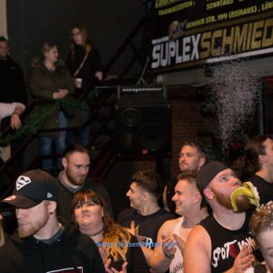 IPW_Christmas_Confused_2018-1355