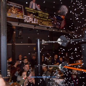 IPW_Christmas_Confused_2018-1379