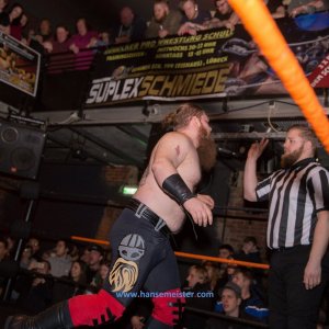IPW_Christmas_Confused_2018-225