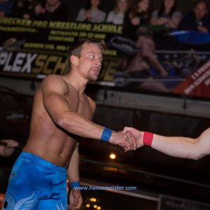 IPW_Christmas_Confused_2018-350
