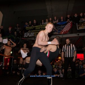 IPW_Christmas_Confused_2018-359