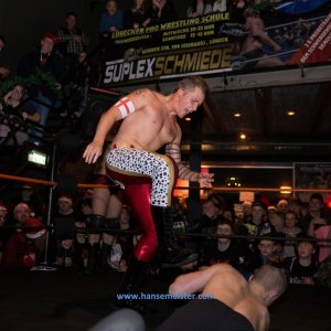 IPW_Christmas_Confused_2018-364