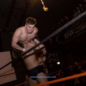 IPW_Christmas_Confused_2018-429