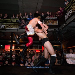 IPW_Christmas_Confused_2018-510