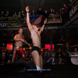 IPW_Christmas_Confused_2018-513