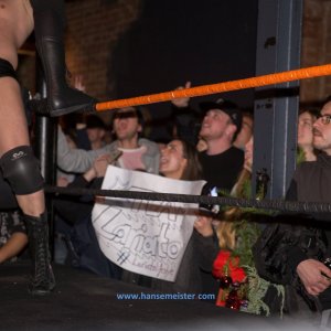 IPW_Christmas_Confused_2018-519
