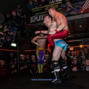 IPW_Christmas_Confused_2018-544