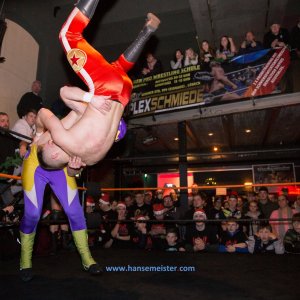 IPW_Christmas_Confused_2018-559