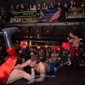 IPW_Christmas_Confused_2018-566