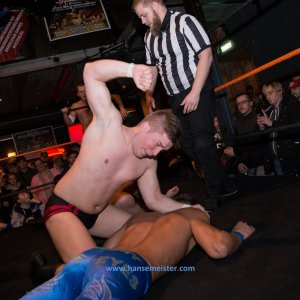 IPW_Christmas_Confused_2018-581