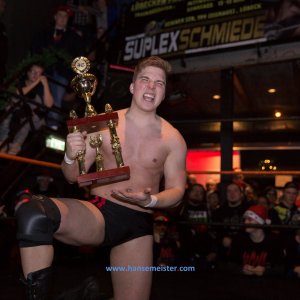 IPW_Christmas_Confused_2018-631