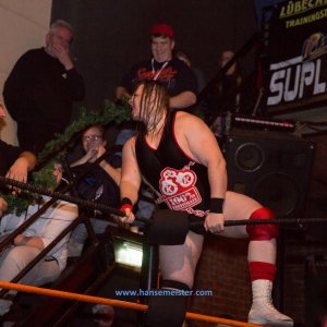 IPW_Christmas_Confused_2018-683