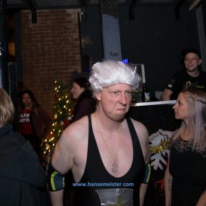 IPW_Christmas_Confused_2018-856