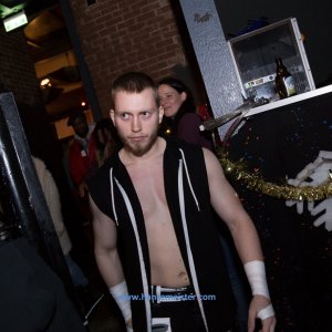 IPW_Christmas_Confused_2018-859