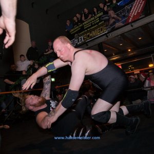 IPW_Christmas_Confused_2018-970