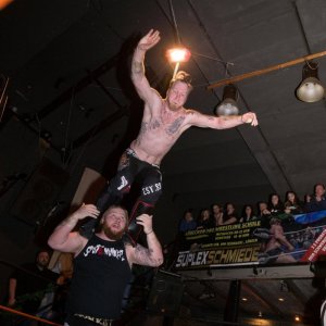 IPW_Christmas_Confused_2018-985