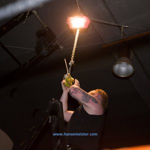 IPW_Christmas_Confused_2018-989