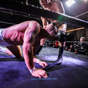 IPW-CIRCLE-OF-CHAMPIONS-30-MEN-RUMBLE-2020-1998