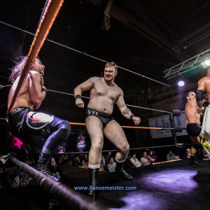 IPW-CIRCLE-OF-CHAMPIONS-30-MEN-RUMBLE-2020-2811