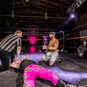 IPW-CIRCLE-OF-CHAMPIONS-30-MEN-RUMBLE-2020-933