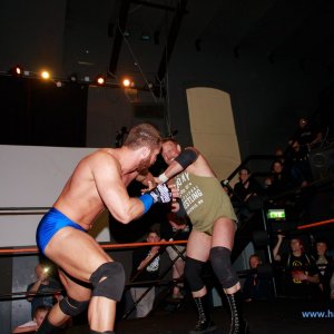 IPW_Eishaus_Explosion_2_WWE_AnderssonKennedy_1201_