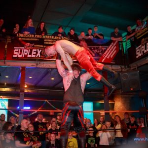 IPW_Eishaus_Explosion_2_WWE_AnderssonKennedy_575_
