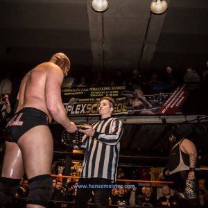 IPW_Wrestling_Kick_in_the_Eastereggs_2019-1209