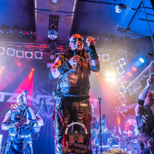 manntra-und-tanzwut-knust-2023-794