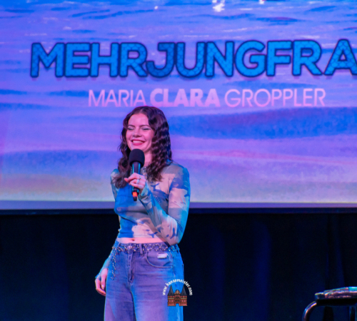 Maria-Clara-Groppler-Mehrjungfrau-im-Riders-Cafe-19-04-2026-98