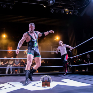 maximum-wrestling-foerde-in-flammen-2023-10