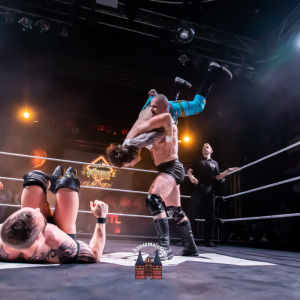 maximum-wrestling-foerde-in-flammen-2023-1106