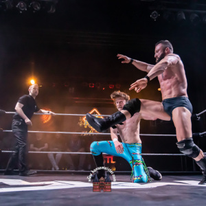 maximum-wrestling-foerde-in-flammen-2023-1118