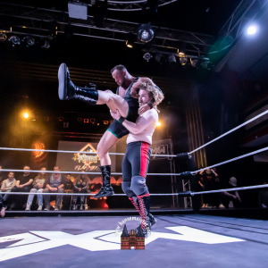 maximum-wrestling-foerde-in-flammen-2023-12