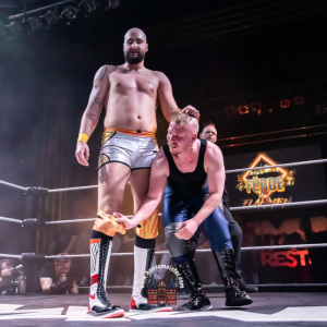 maximum-wrestling-foerde-in-flammen-2023-1301