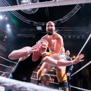 maximum-wrestling-foerde-in-flammen-2023-1324