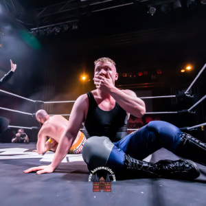 maximum-wrestling-foerde-in-flammen-2023-1393