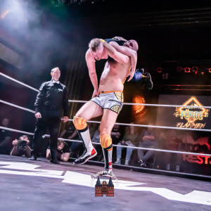 maximum-wrestling-foerde-in-flammen-2023-1412