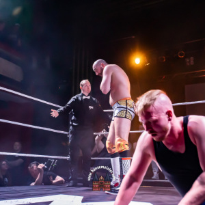 maximum-wrestling-foerde-in-flammen-2023-1423