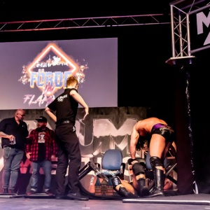 maximum-wrestling-foerde-in-flammen-2023-1603