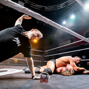 maximum-wrestling-foerde-in-flammen-2023-1729